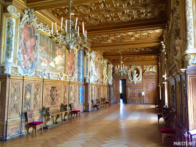 Fontainebleau Şatosu - Chateau de Fontainebleau Pariste.Net