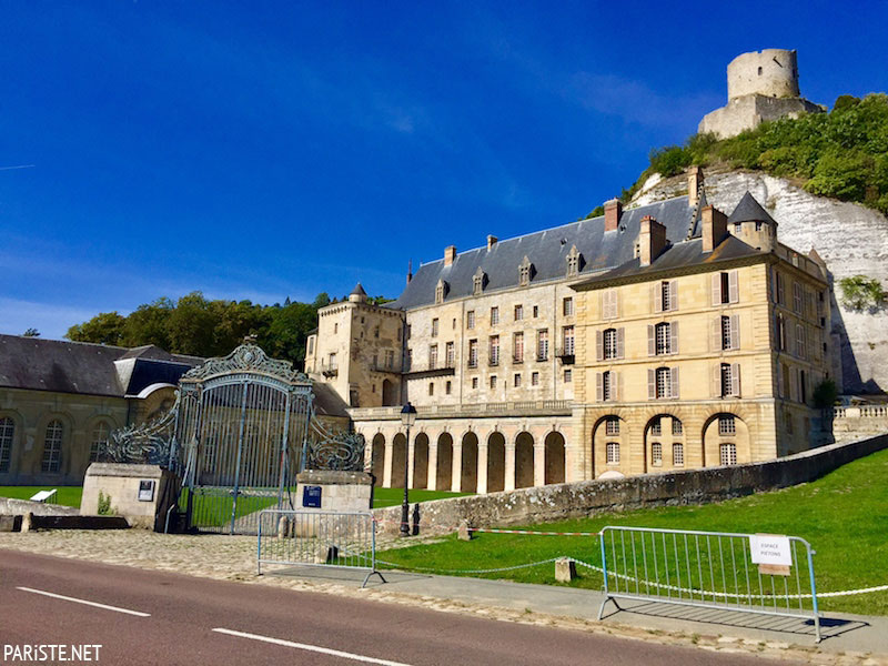 La Roche Guyon Şatosu - Chateau de la Roche-Guyon Pariste.Net