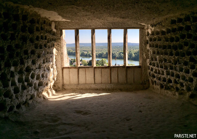 La Roche Guyon Şatosu - Chateau de la Roche-Guyon Pariste.Net La Roche Guyon Şatosu - Chateau de la Roche-Guyon Pariste.Net