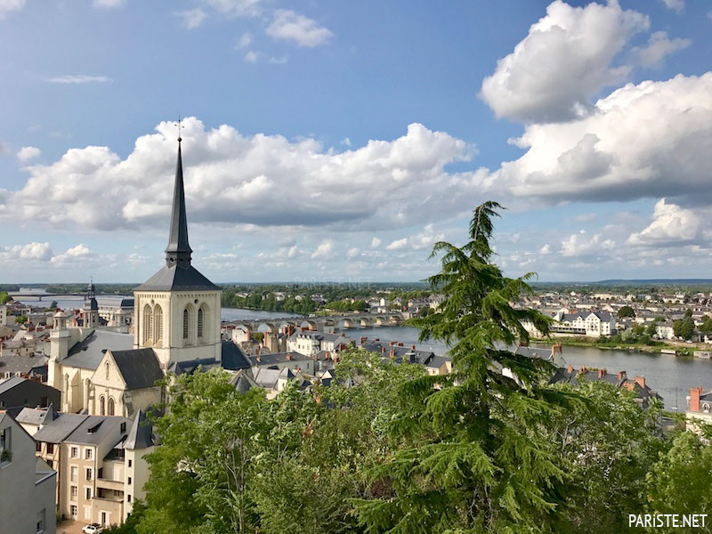 Saumur Şatosu - Chateau de Saumur Pariste.Net